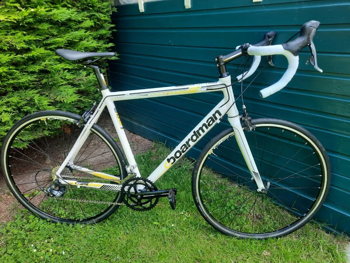 Boardman Sport 22"Road Bike - Image 4
