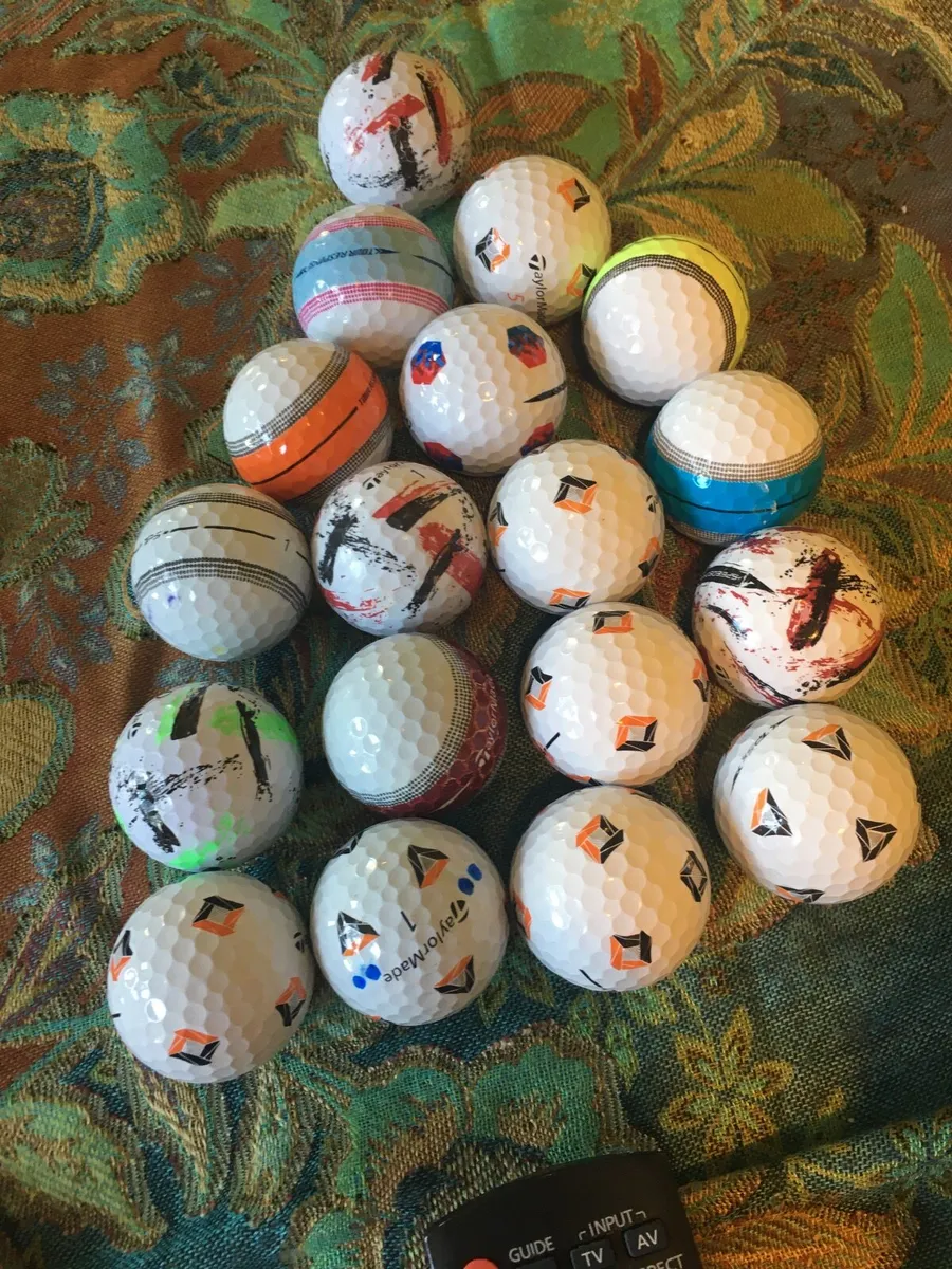 Golf Balls - Image 2
