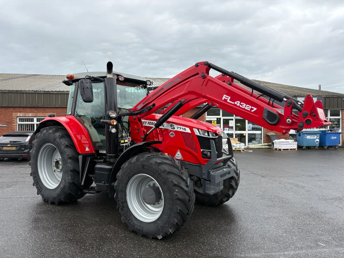 Massey Ferguson 7718S 🚜MASSIVE SPEC🚜 - Image 2