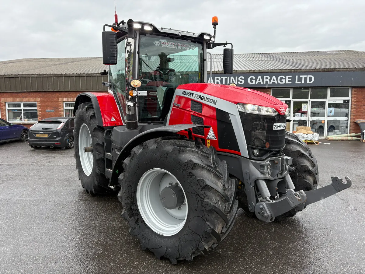 Massey Ferguson 8S.225 2022 - Image 4