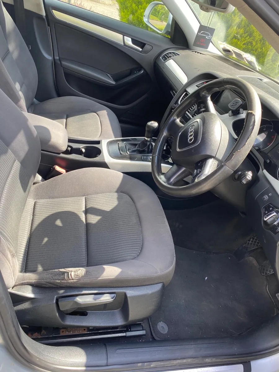 Audi A4 2009 - Image 2