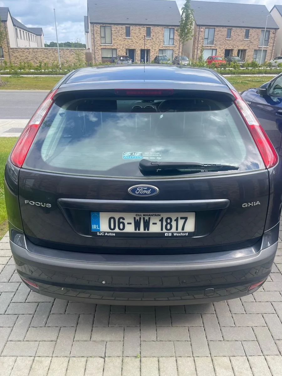 2006 Ford Focus Ghia Auto - Image 4