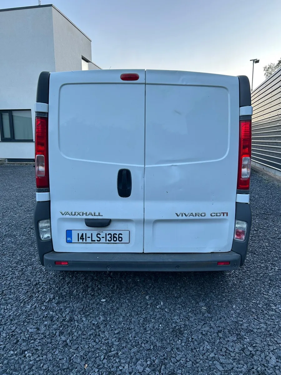 Vivaro Van..New DOE - Image 4
