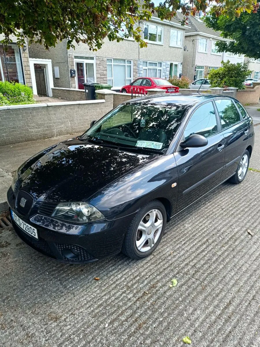 Low mileage and taxed till March 26 - Image 1