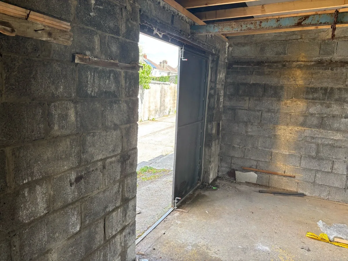 Garage to rent - Image 2