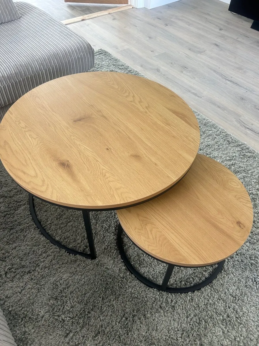 Coffee table - Image 1