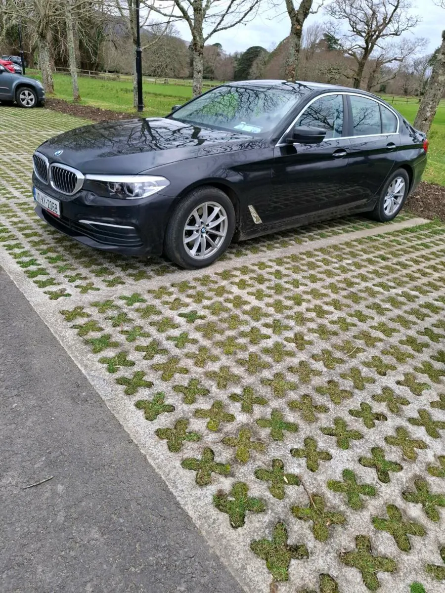 Car - Image 1