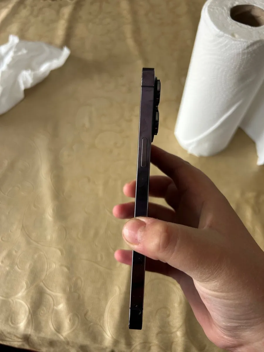 iPhone 14 pro Max - Image 4