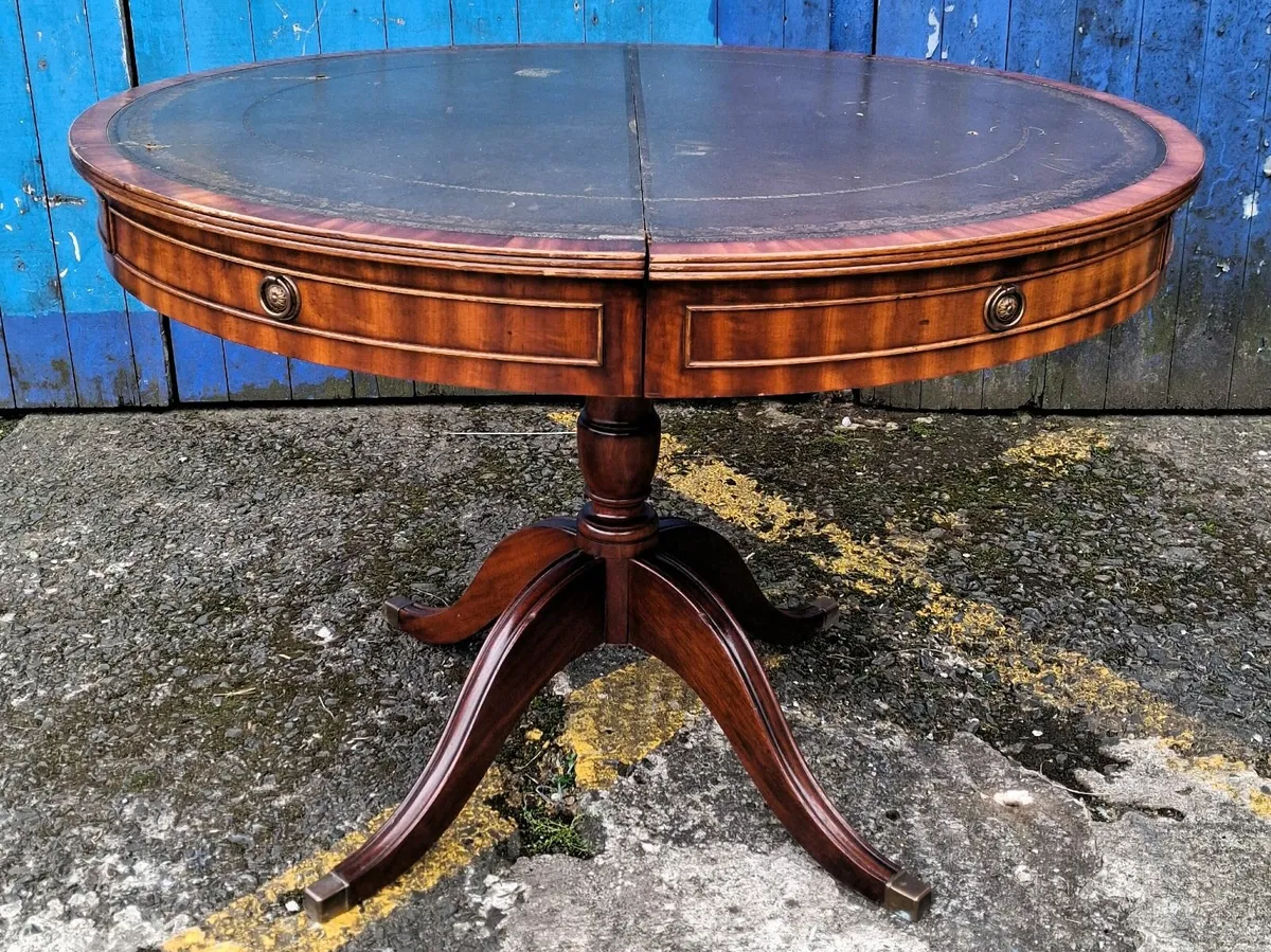 Extendable Drum Dining Table - Image 1