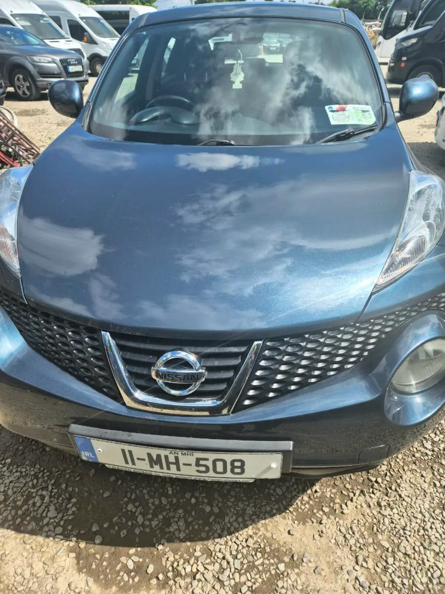 2011 Nissan Juke 1.6 SV 5Dr - Image 1
