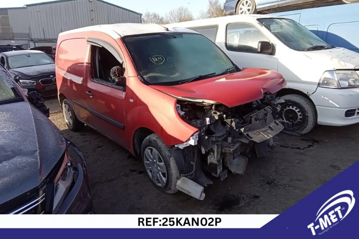 2014 RENAULT KANGOO BREAKING FOR PARTS - Image 3