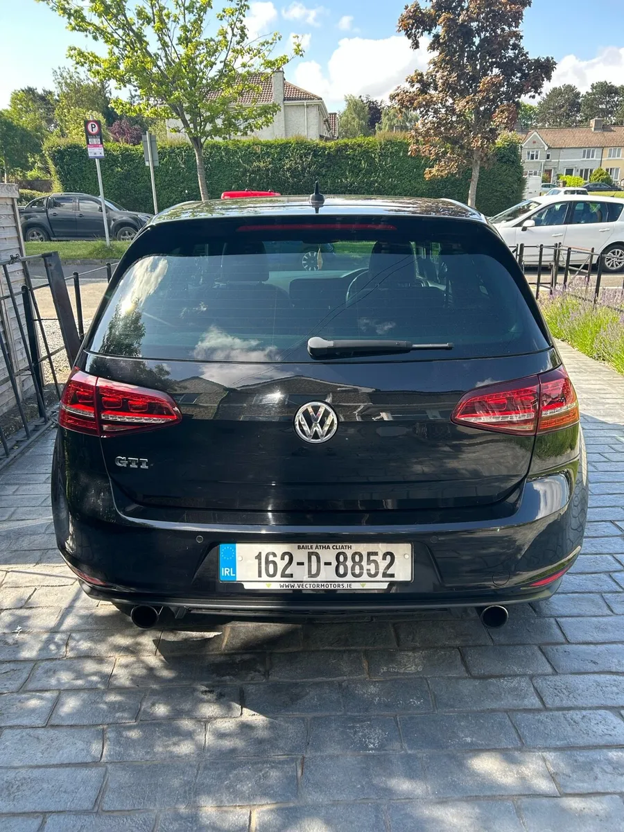 VW golf going - Image 3