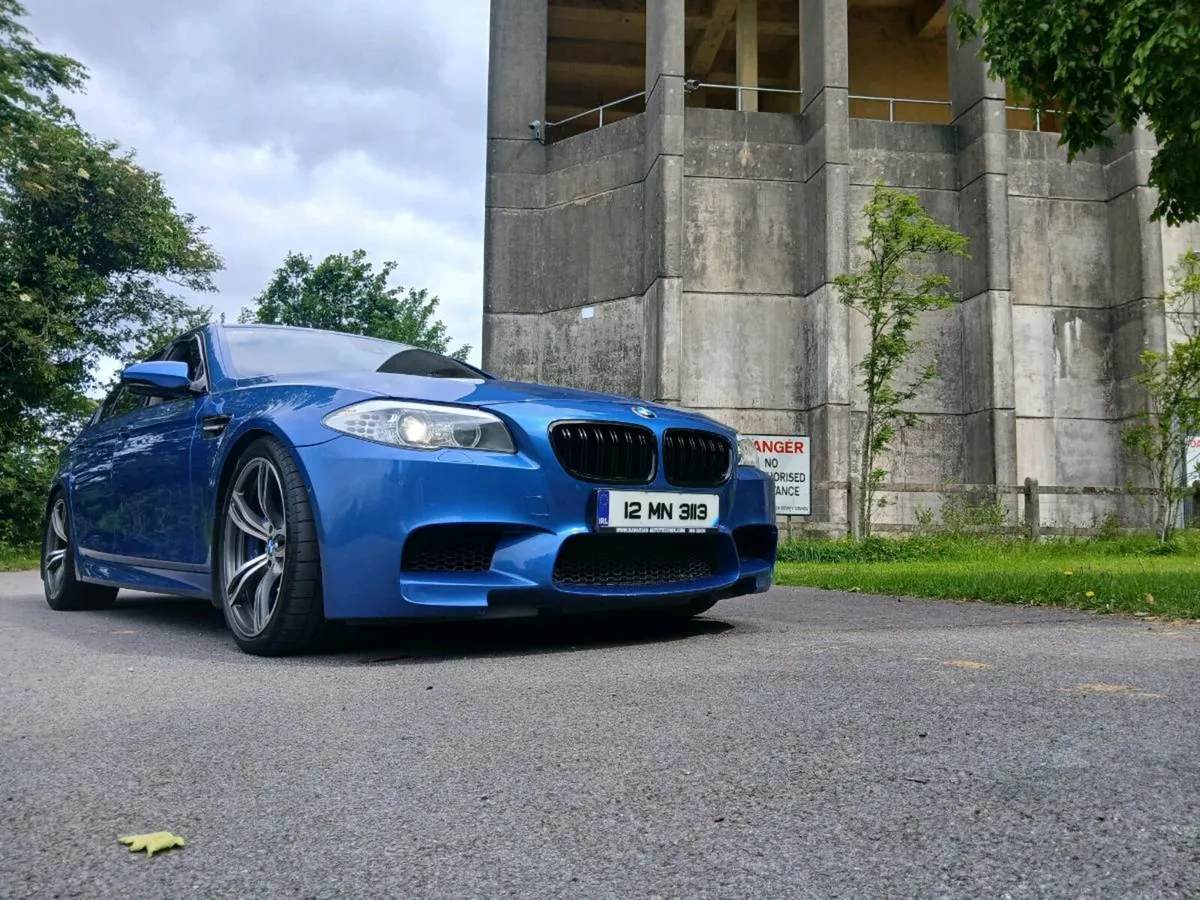 BMW M5  4.4 V8 560BHP NCT 4/26 - Image 3