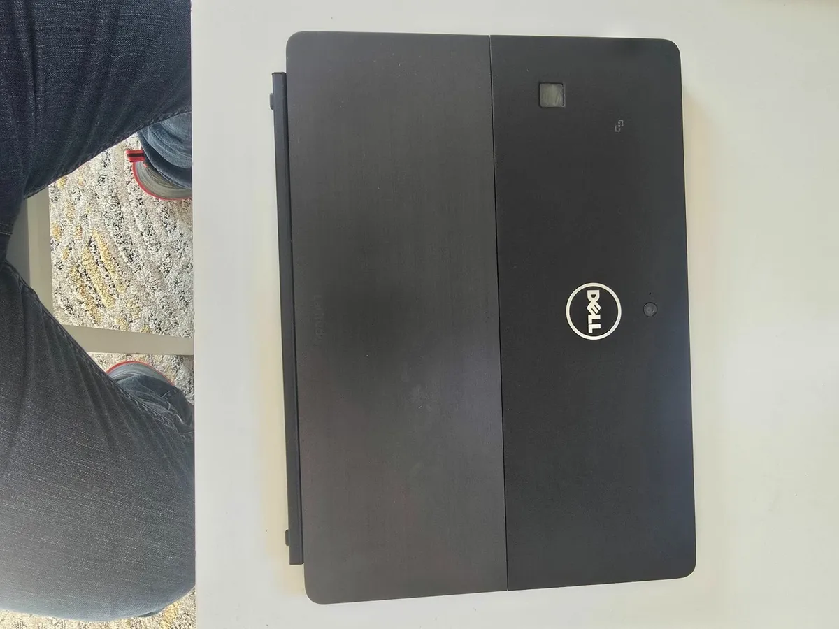 Dell Latitude 5285 2in1 - Image 2