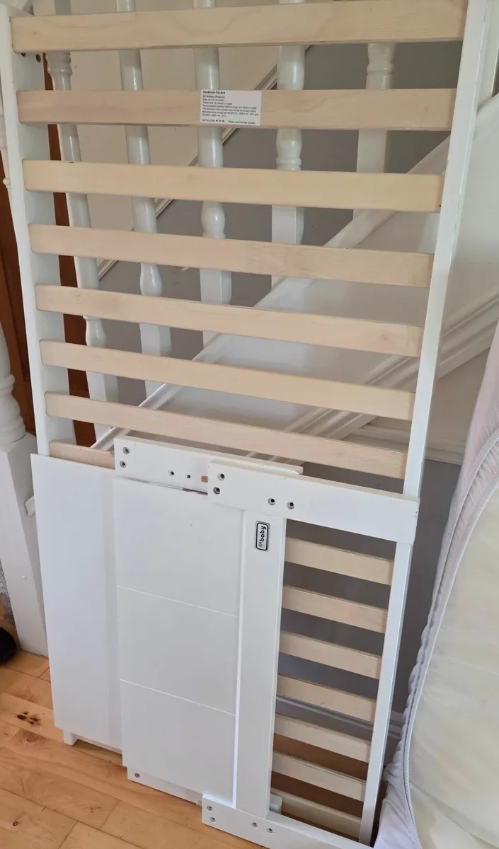 Cot Bed- Newborn to 4 years - Image 3