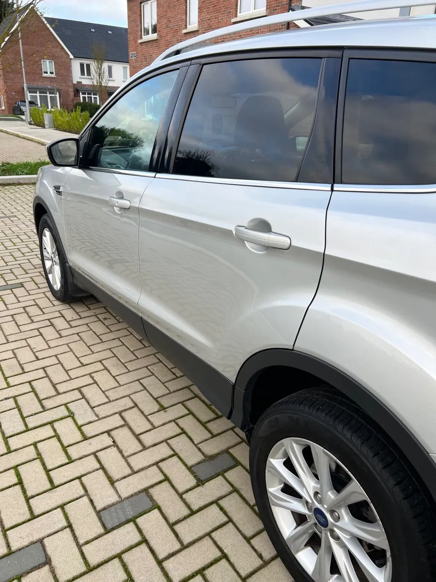 Ford Kuga 2016 - Image 3