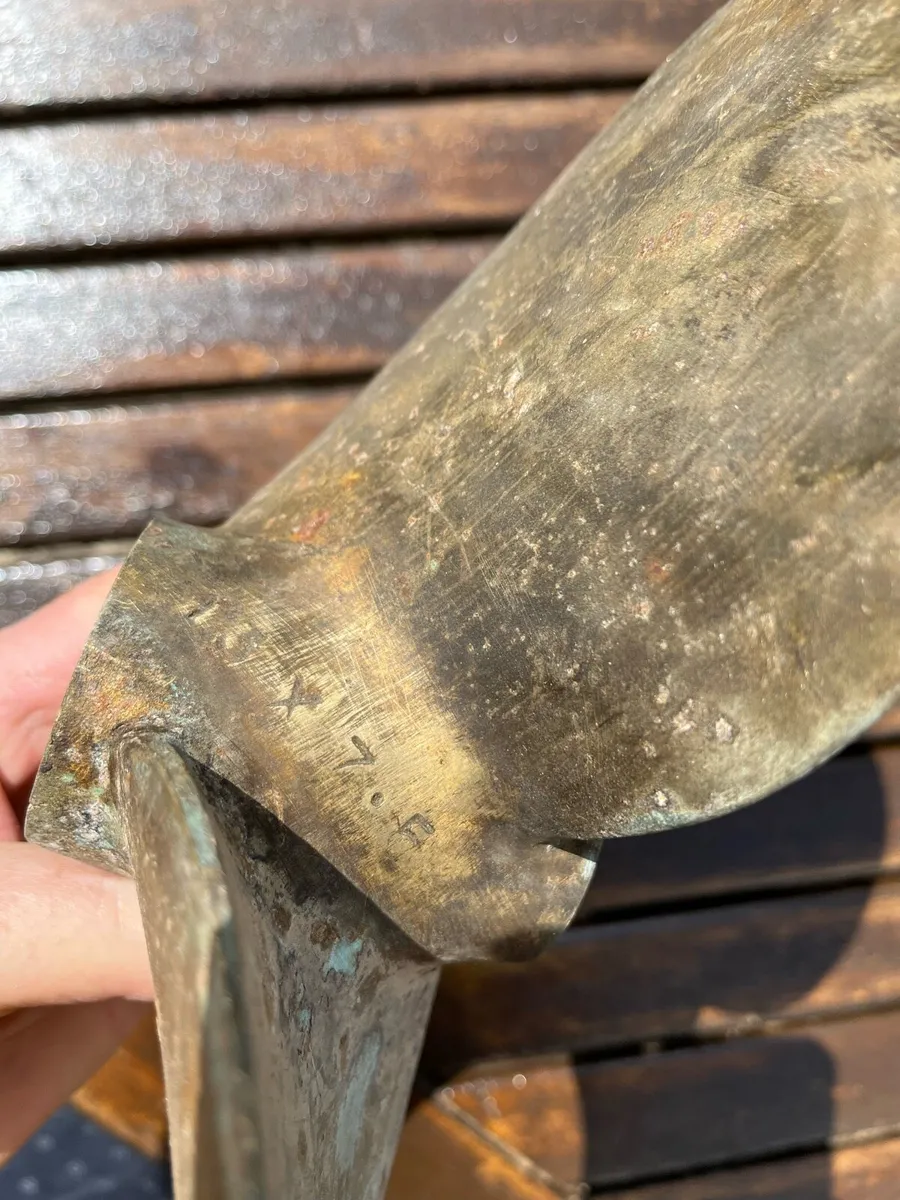 3 blade bronze propeller - Image 3