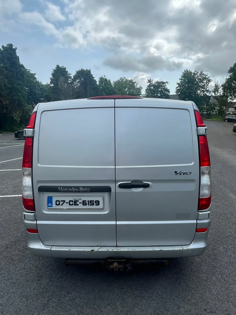 Mercedes Vito camper van - Image 4