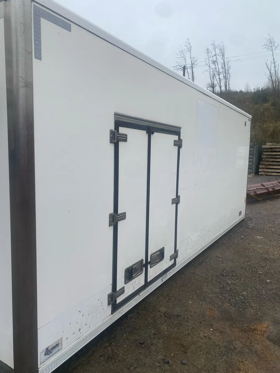 Insulated container - Image 2