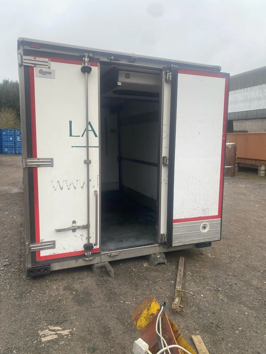 Insulated container - Image 3