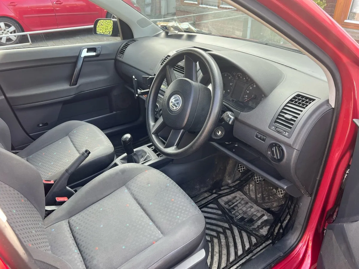 Car - Image 4