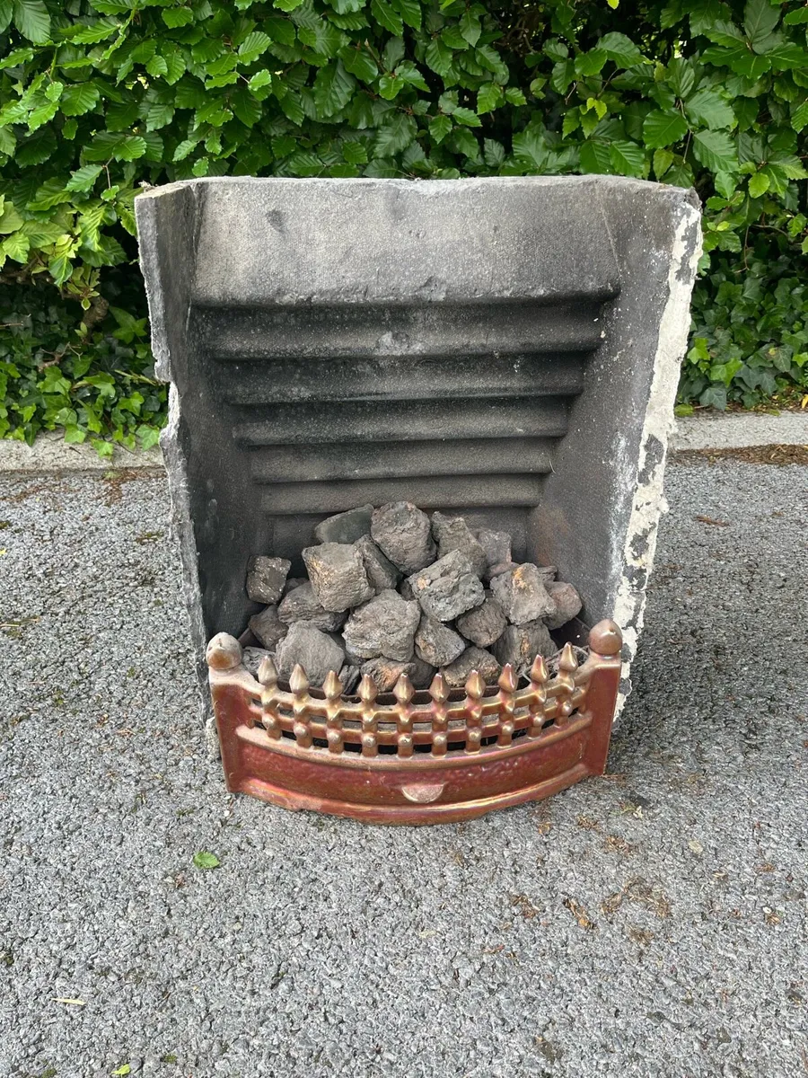 Gas Fireplace 🔥 - Image 1