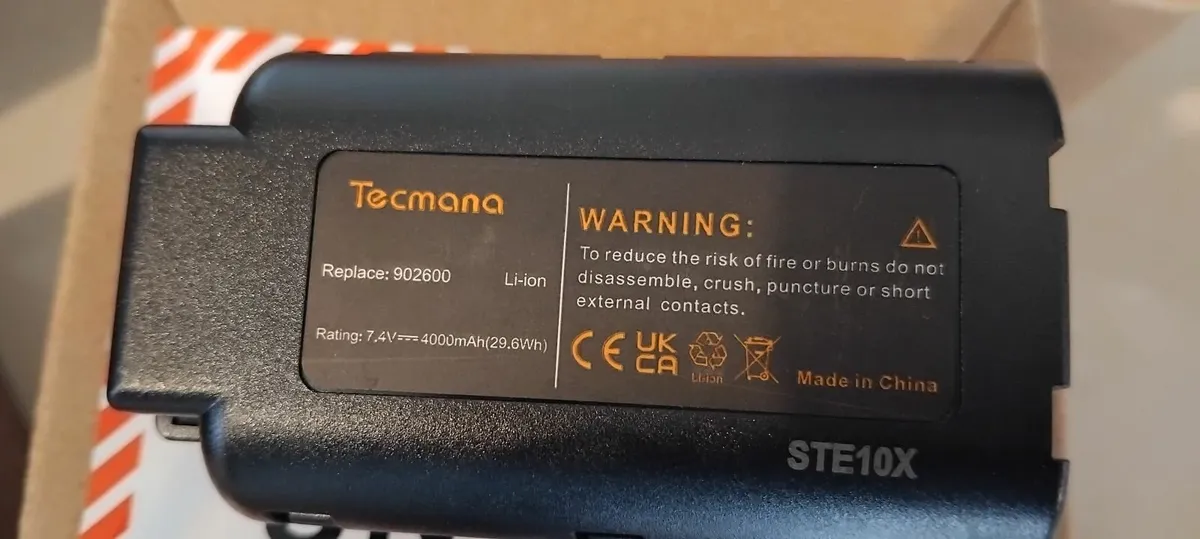 Paslode Replacement 7.4V 4Ah Li-ion Batteries - Image 4