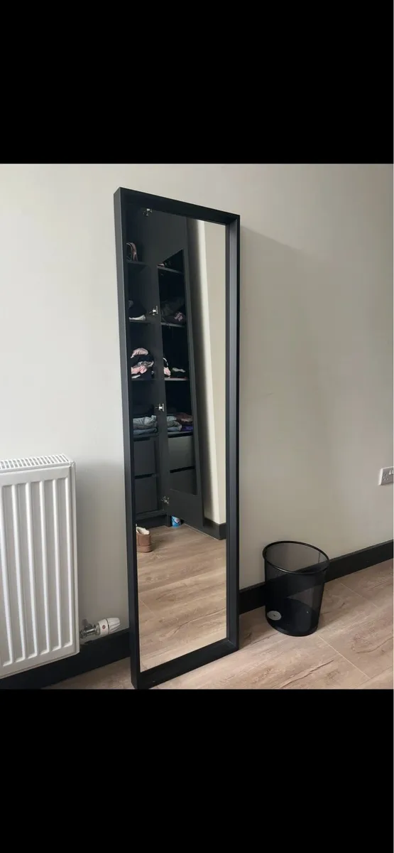 Mirror - Image 1