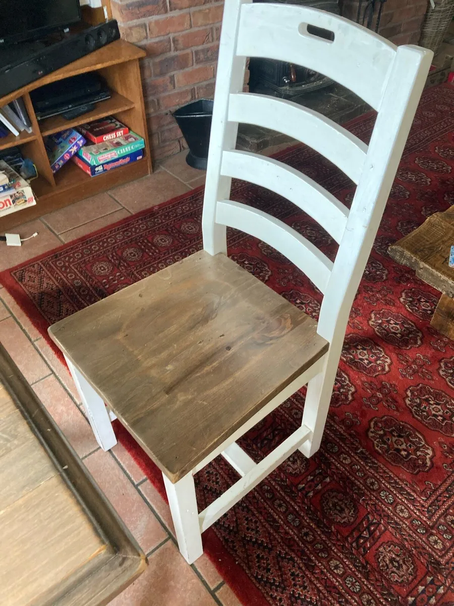 Dining table and chairs - Image 2