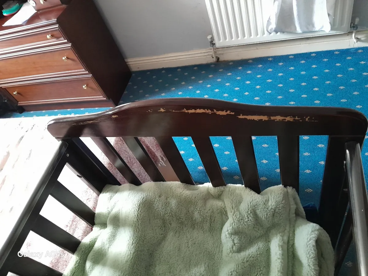 Baby cot - Image 3