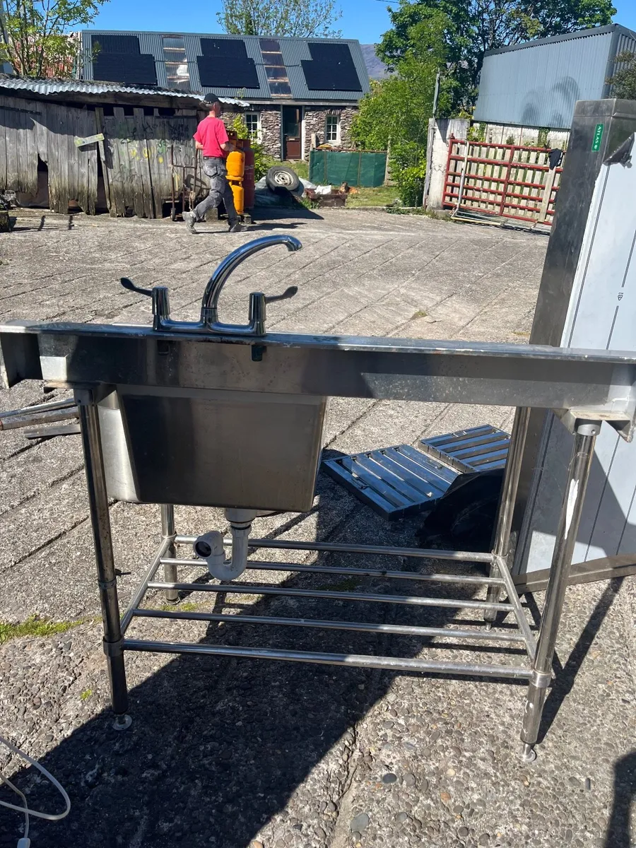 Commercial kitchen sink - Image 2