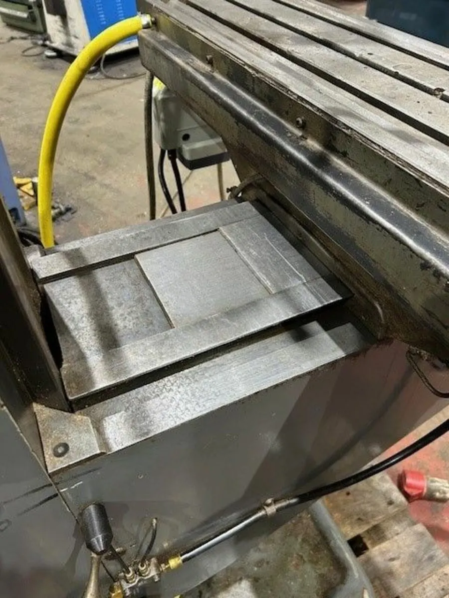 BRIDGEPORT MILLING MACHINE - Image 3