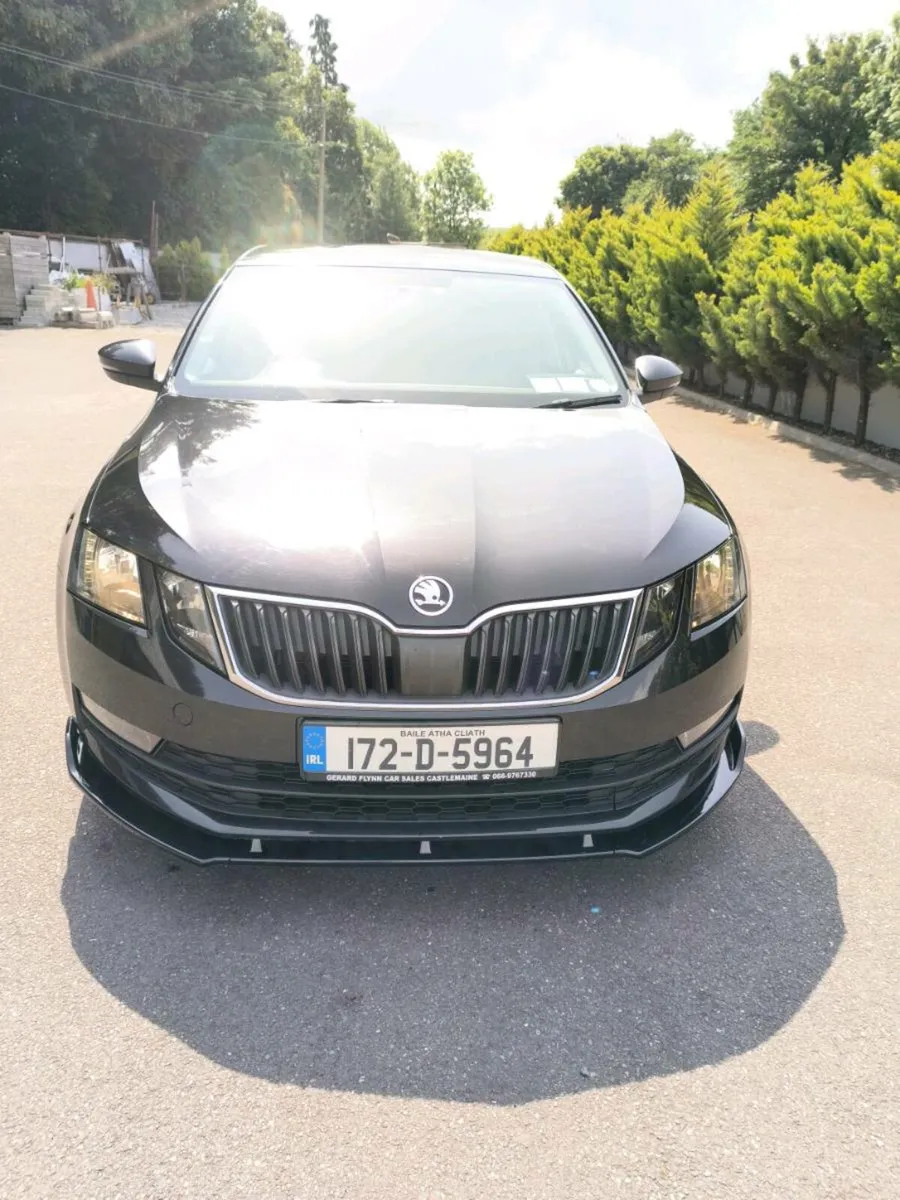 Skoda Octavia - Image 1