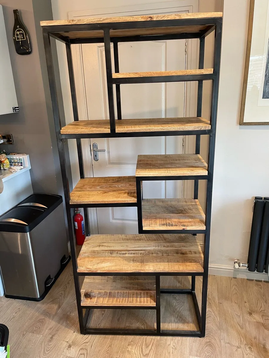 Display bookcase / unit - Image 1