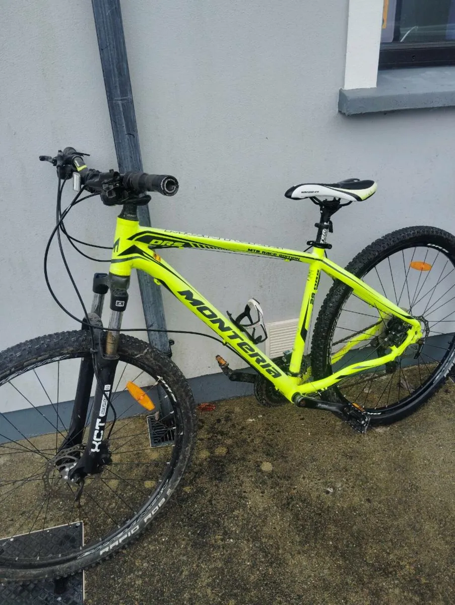 Mountain bikes - Image 1