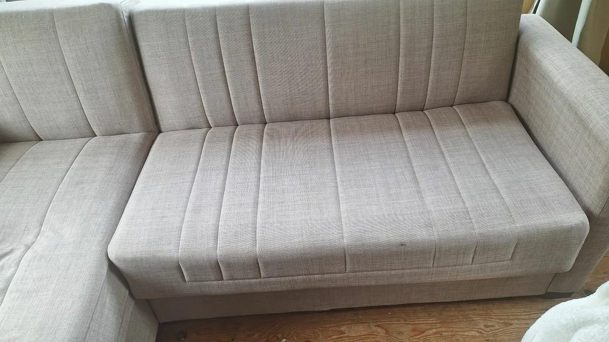 L Shaped Corner Unit Sofa. - Image 2