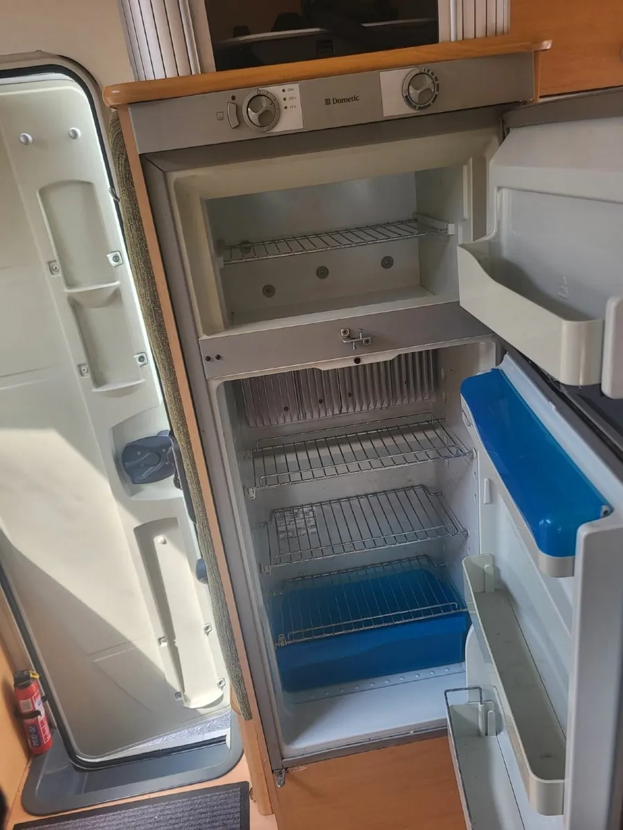 Campervan - Image 3