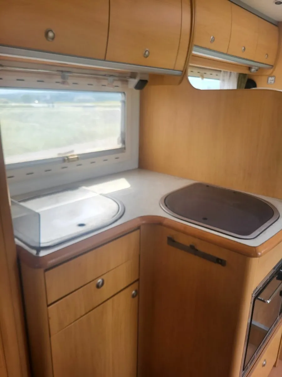 Campervan - Image 4