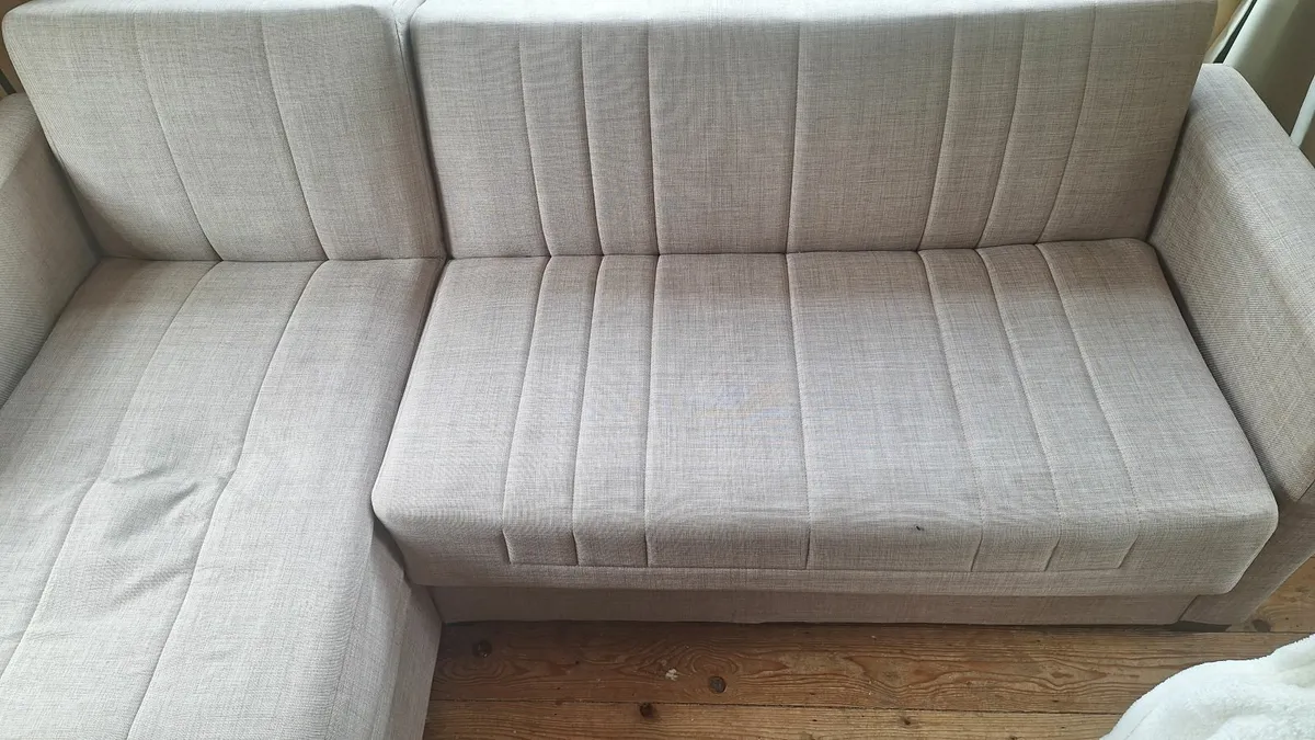 L Shaped Corner Unit Sofa. - Image 4