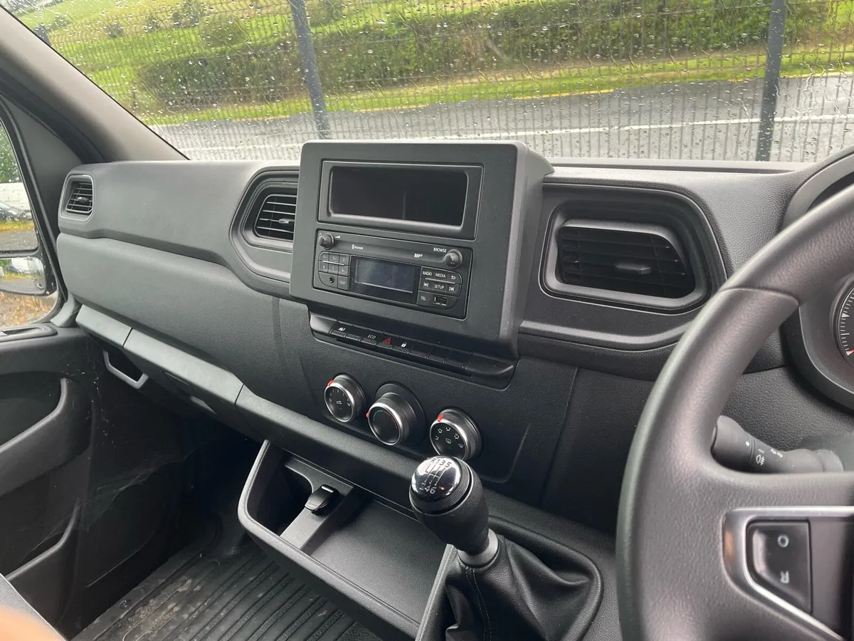2021 Renault master - Image 3