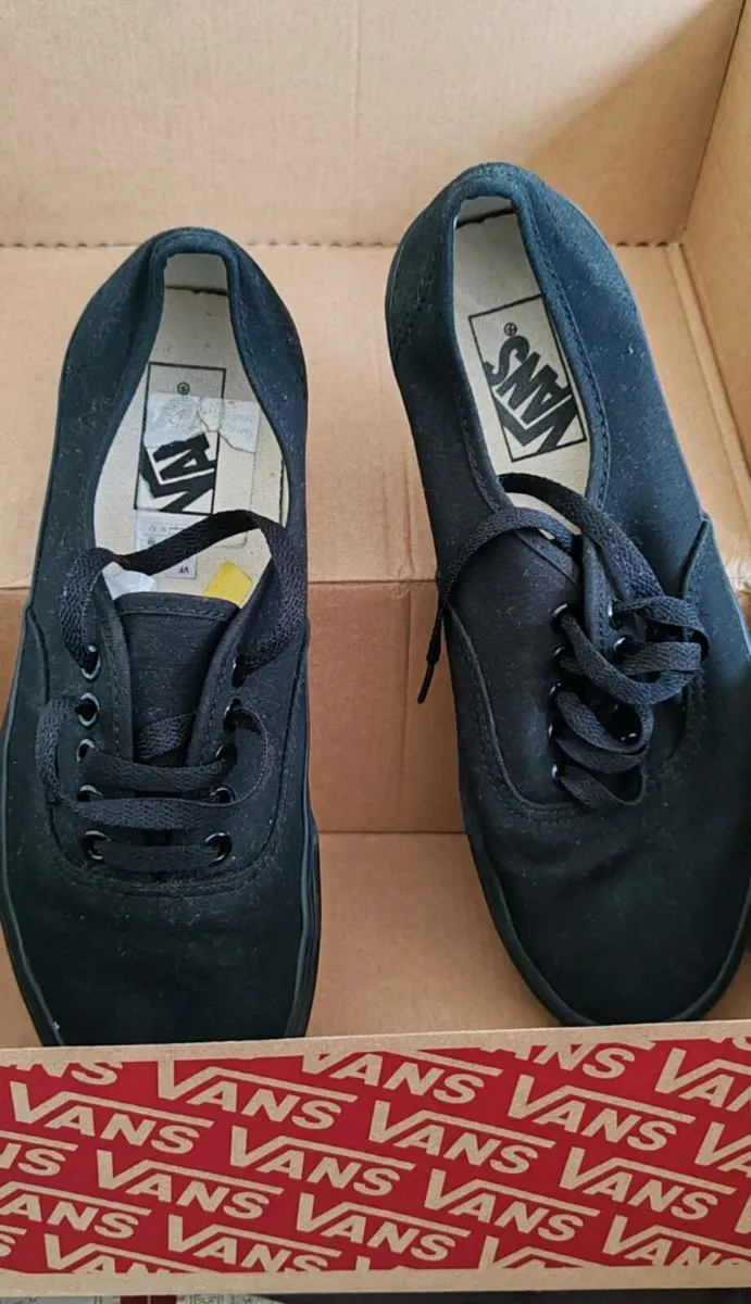 Ladies VANS trainers - Image 4