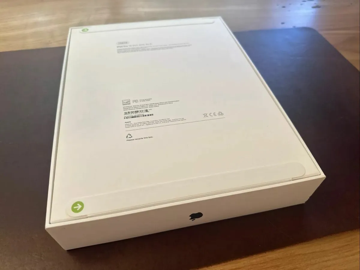 NEW Apple iPad Pro 13 Wi-Fi Cellular with Keyboard - Image 2