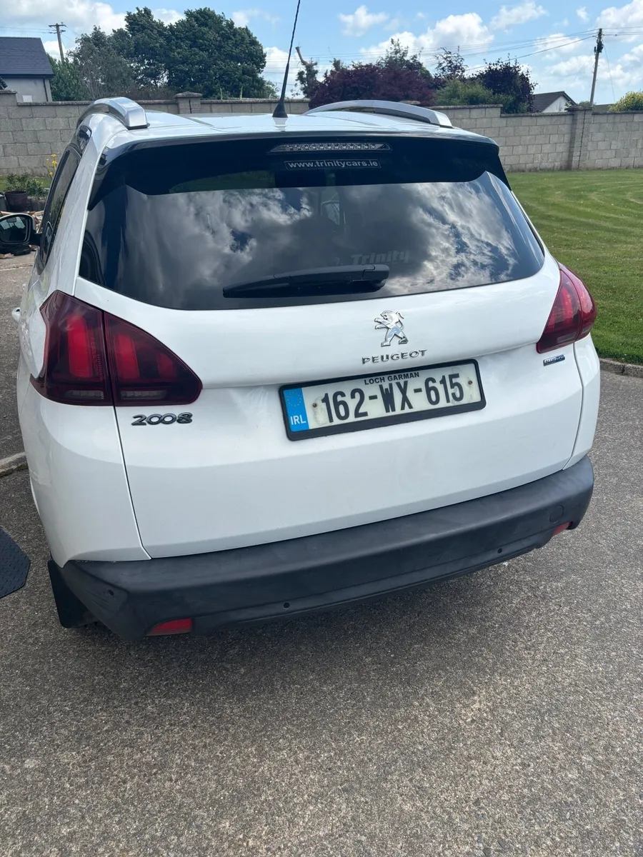 Peugeot 2008 2016 - Image 2