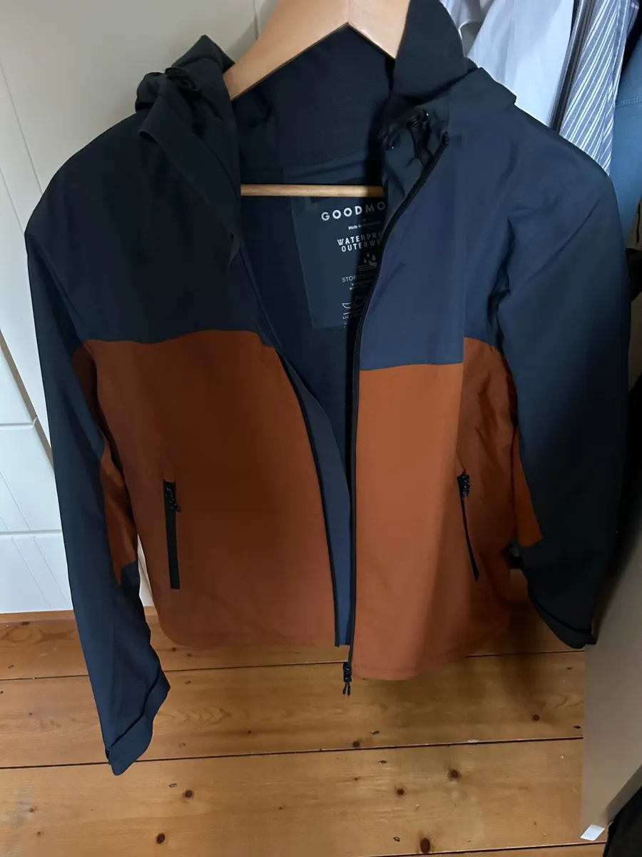 M and S GoodMove Raincoat - Image 1