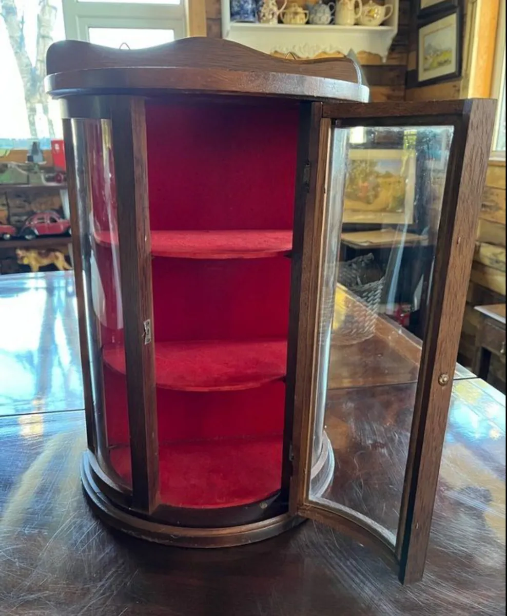 Vintage Wall Hanging Display Cabinet - Image 3
