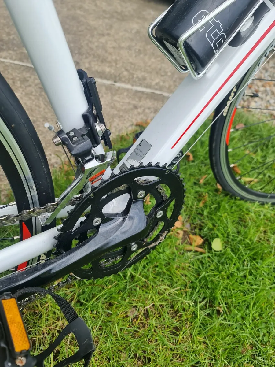 Giant Racer - Image 2