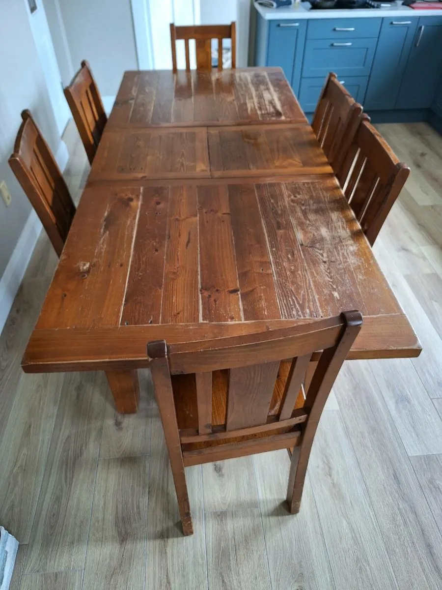 Table and 6 chairs - Image 4