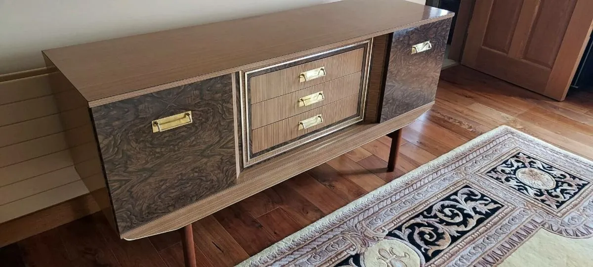 Sideboard - Image 2