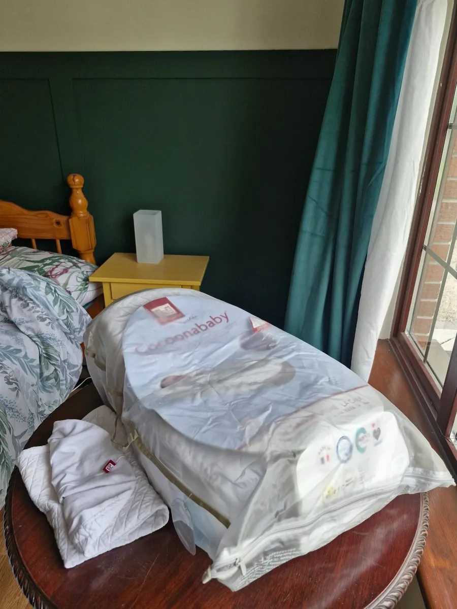 Cocoonababy includes a spare cover. - Image 4