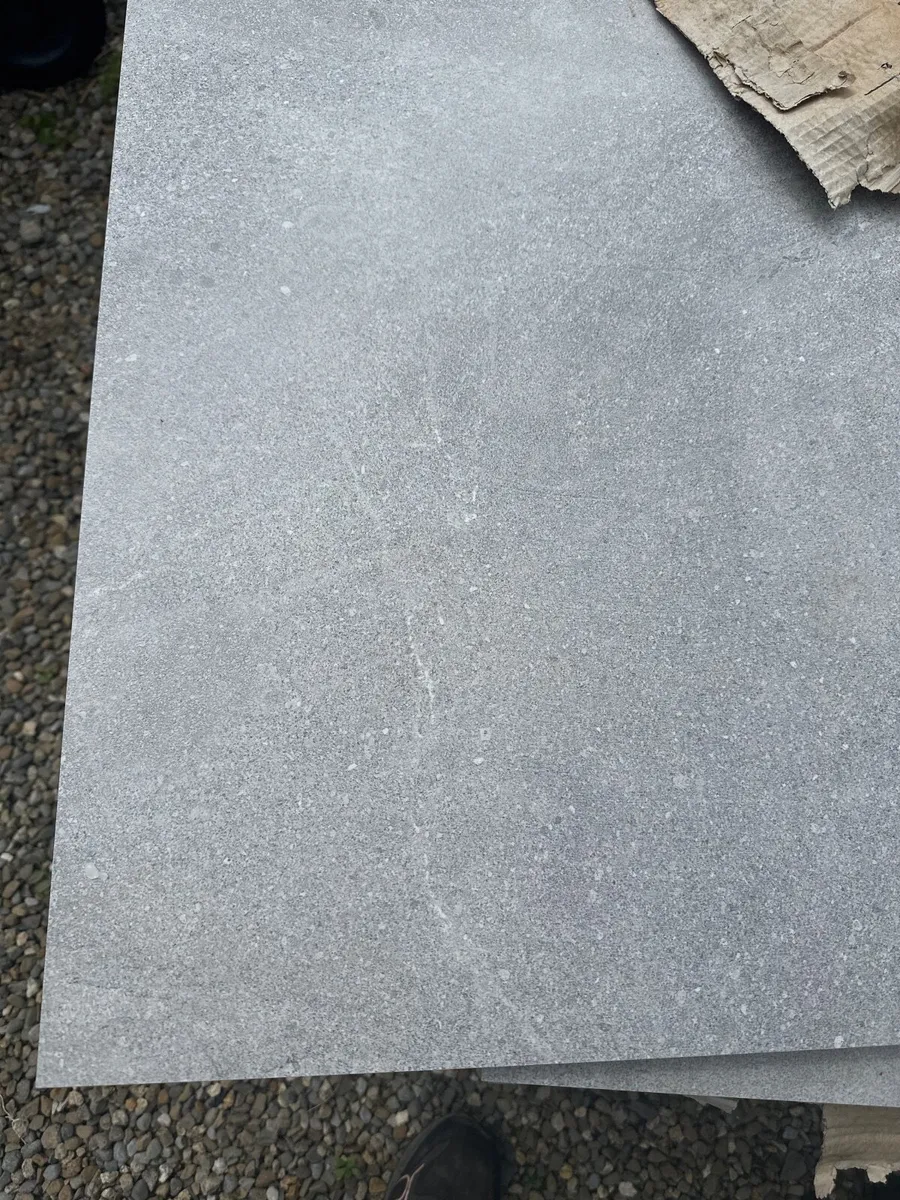 Porcelain tiles - Image 2